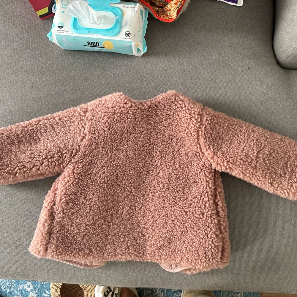 Zara girls size 2-3 pink shearling coat - Picture 2 of 3